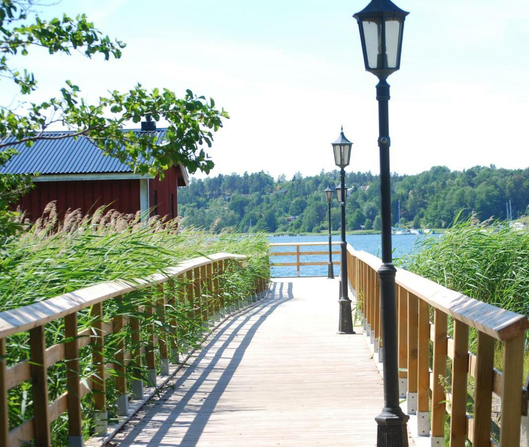 Haeringe Slott Hotel Musko Havsbad Exterior foto