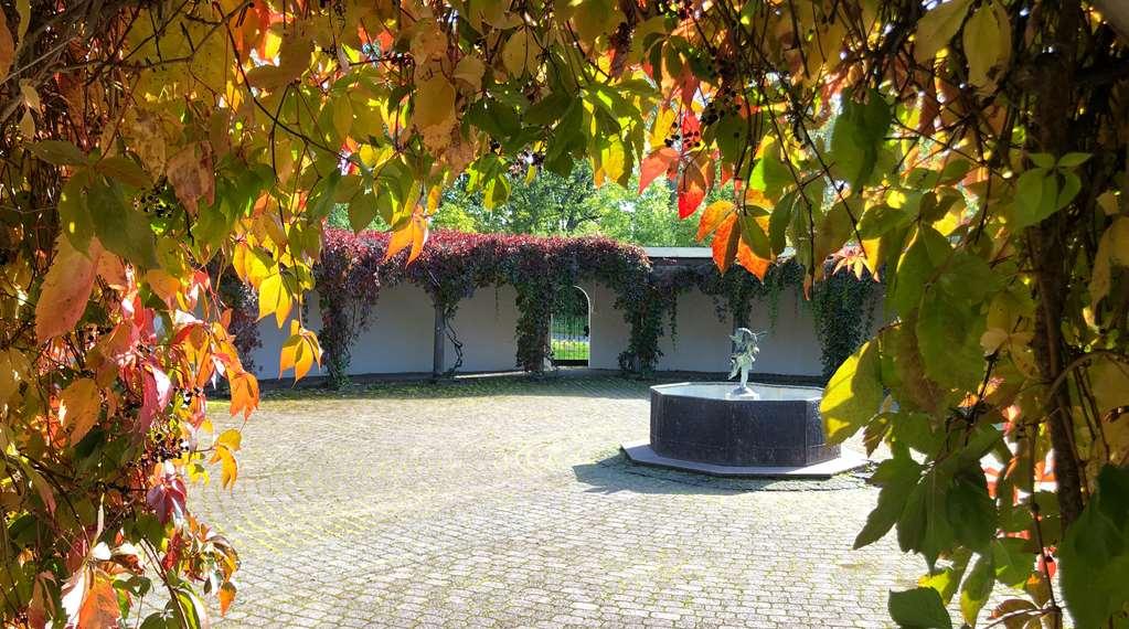 Haeringe Slott Hotel Musko Havsbad Exterior foto